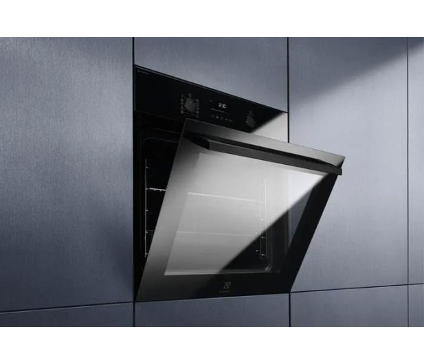 Piekarnik Electrolux EOD6F77WZ SteamBake Elektryczny parowy kataliza Czarny A+ - 1299240 - zdjęcie 4
